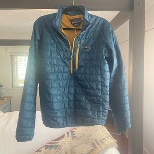 Patagonia 1/2 zip nano puff